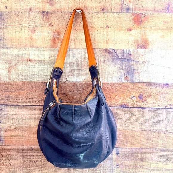 Hobo International Black and Tan Leather Hobo Crescent Shoulder Bag - Picture 2 of 12